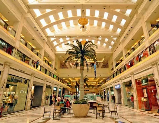 DLF Midtown Plaza